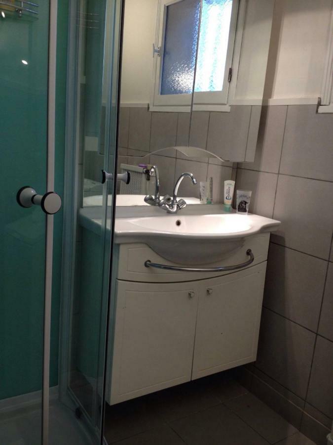 Appartement Tout Confort Avec Parking Ferme Arles Zewnętrze zdjęcie